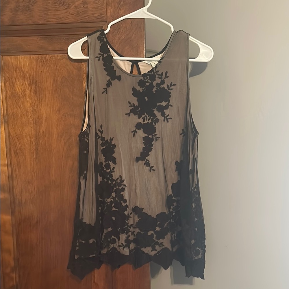 Sundance Black Blouse Embroidered Top
